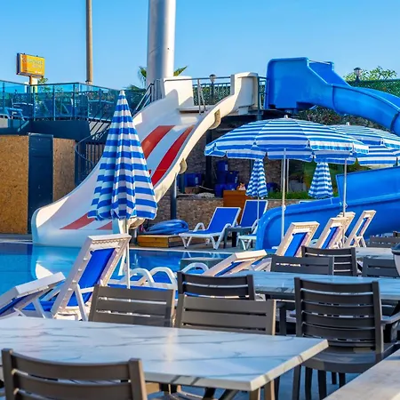 Relax Ξενοδοχείο 4*