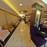 Relax Hotel 4*