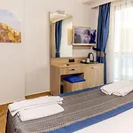 Relax Hotel