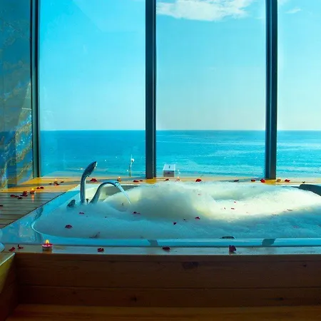 Relax 4*