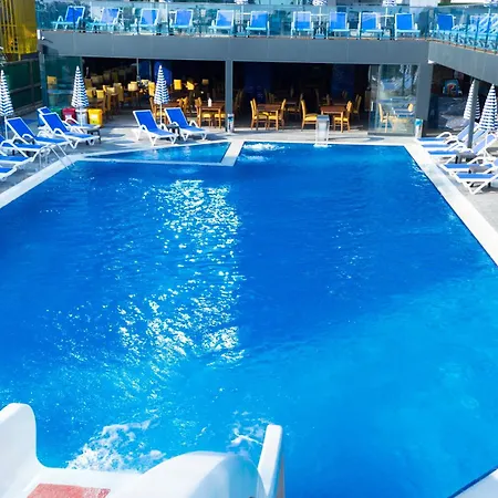 Hotell Relax 4*
