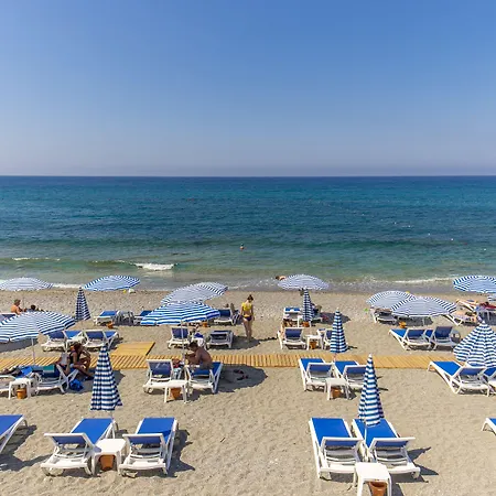 Relax 4*