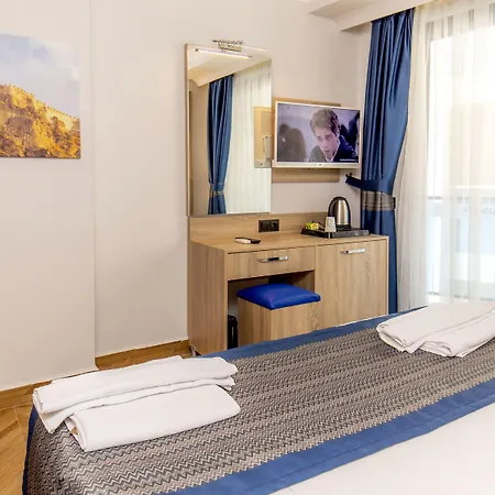 Relax Hotel